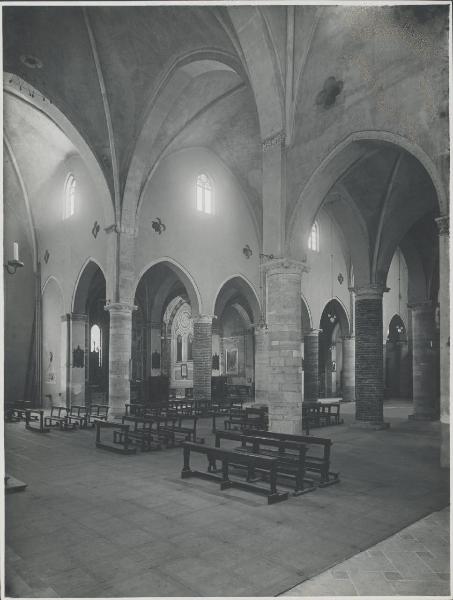 Veduta architettonica. Milano - Chiesa di S. Maria del Carmine - Interno