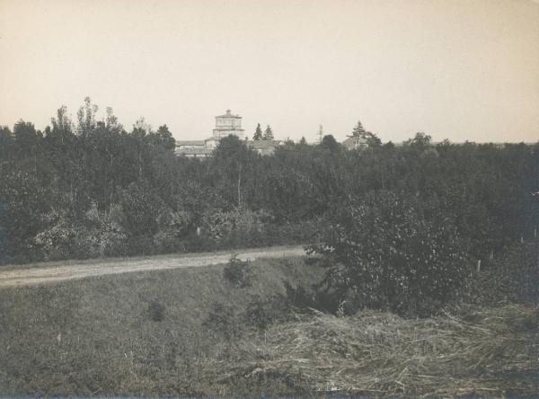 Paesaggio. Ravenna - Mezzano - sullo sfondo la torre