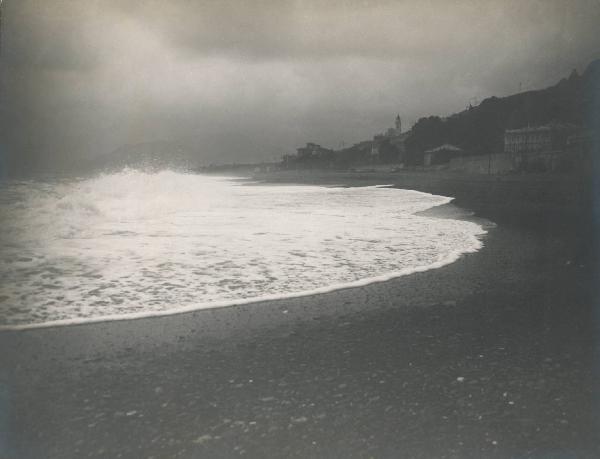 Paesaggio. Lavagna - Cavi - Veduta del mare dalla costa