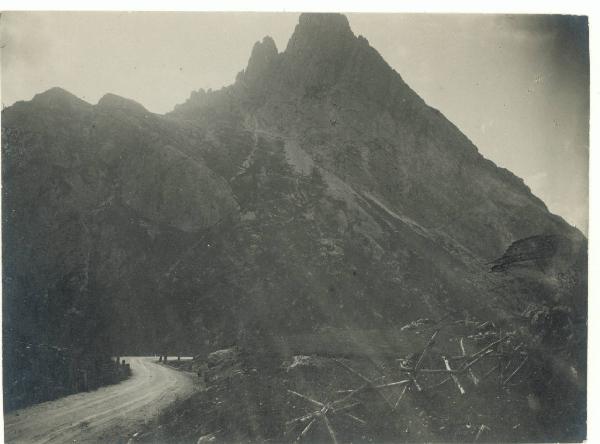 Paesaggio. Cadore - Panorama montano - Luoghi della I guerra mondiale