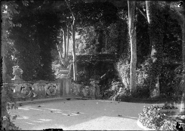 Paesaggio. Lago di Como - Lenno - Villa Balbianello - Giardino - Terrazza