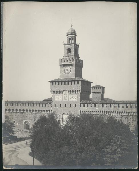 Milano - Castello Sforzesco - Torre Umberto I, detta del Filarete