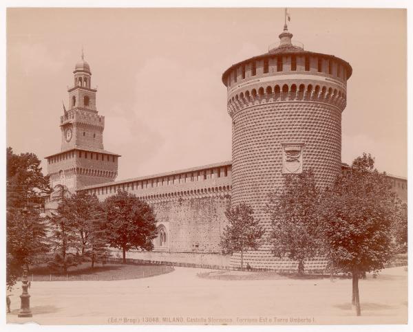 Milano - Castello Sforzesco - Torrione est (del Carmine) e Torre Umberto I