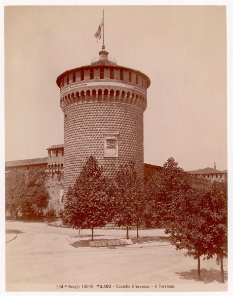 Milano - Castello Sforzesco - Torrione est (del Carmine)