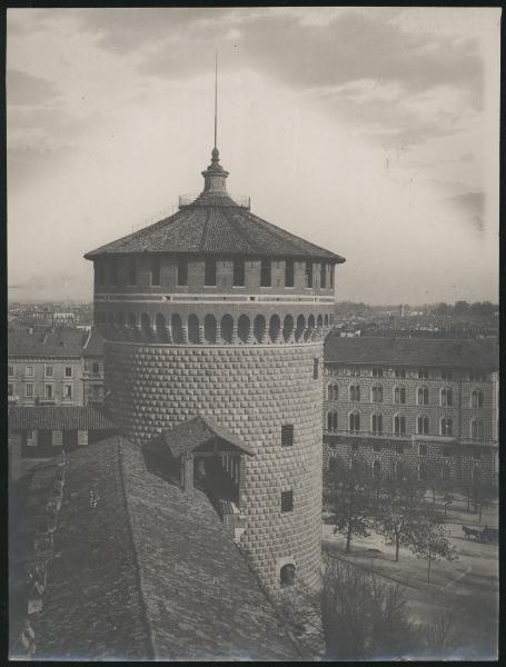 Milano - Castello Sforzesco - Torrione est (del Carmine)