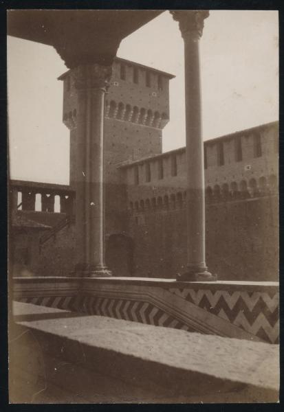 Milano - Castello Sforzesco - Torre di Bona di Savoia vista dalla Loggetta di Galeazzo Maria Sforza