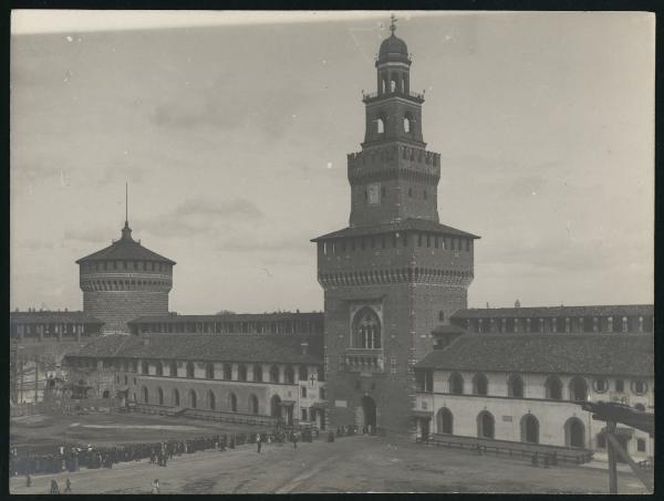 Milano - Castello Sforzesco - Torre Umberto I, detta del Filarete e Torrione est (dei Carmini) - Inaugurazione al pubblico