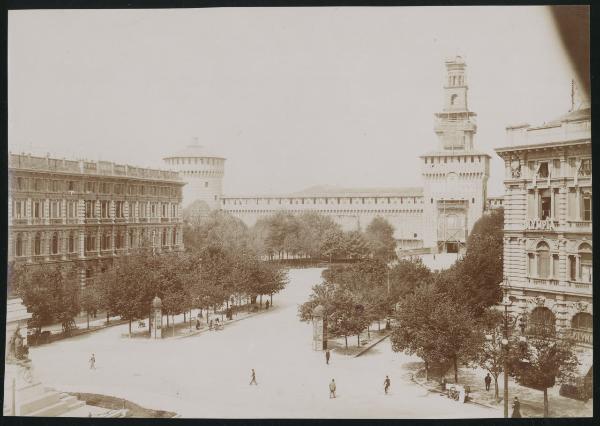 Milano - Castello Sforzesco - Largo Cairoli, Torre Umberto I detta del Filarete, torrione sud (di Santo Spirito) - Cantiere