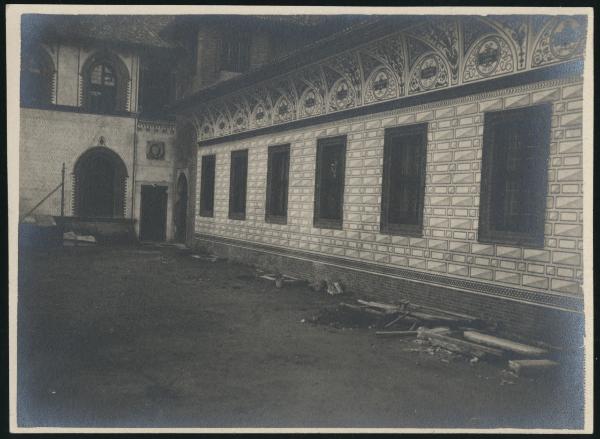 Milano - Castello Sforzesco - Piazza d'Armi, cortina di Santo Spirito (c.d. Ospedale Spagnolo)