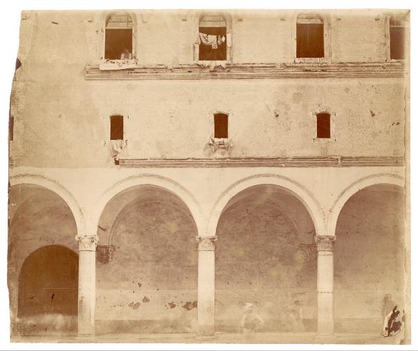 Milano - Castello Sforzesco - Cortile della Rocchetta