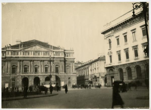 Milano - Piazza della Scala