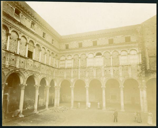 Ferrara - Palazzo Costabili (Palazzo di Lodovico il Moro) - Biagio Rossetti