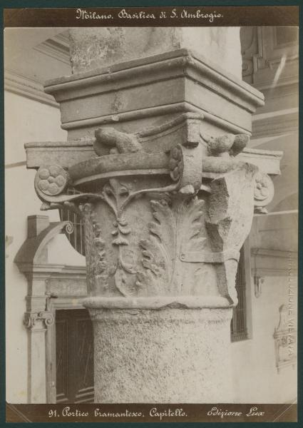 Scultura - Capitello - Decorazioni fitomorfe - Milano - Basilica di Sant'Ambrogio - Portico della Canonica (Portico del Bramante)