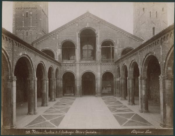 Milano - Basilica di Sant'Ambrogio - Atrio porticato e facciata