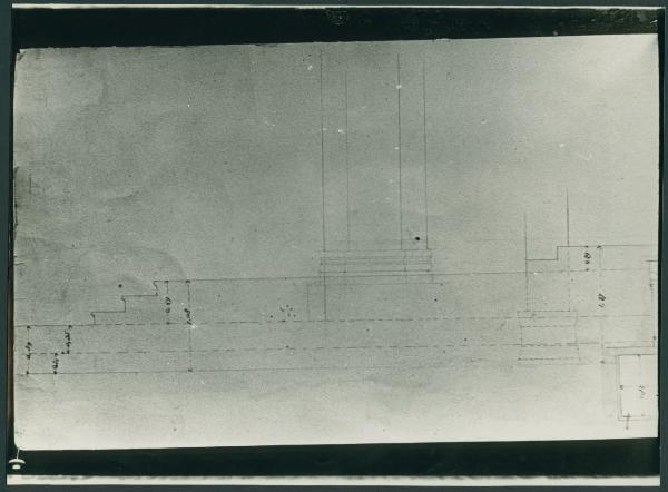 Disegno - Milano, Basilica di Sant'Ambrogio. Rilievo dei piani di posa del sarcofago del Santo e della cripta - Gaetano Landriani - Milano - Castello Sforzesco - Civico Gabinetto dei Disegni - Inv. RB 1186