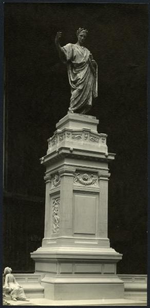 Scultura - Bozzetto - Monumento a Virgilio per Mantova - Luigi Secchi