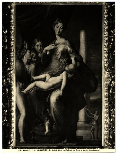 Firenze - Galleria Pitti - Parmigianino, Madonna con Bambino e angeli, dipinto su tavola (?)