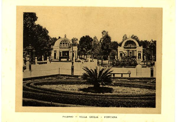 Palermo - Villa Giulia - Veduta del giardino con la fontana