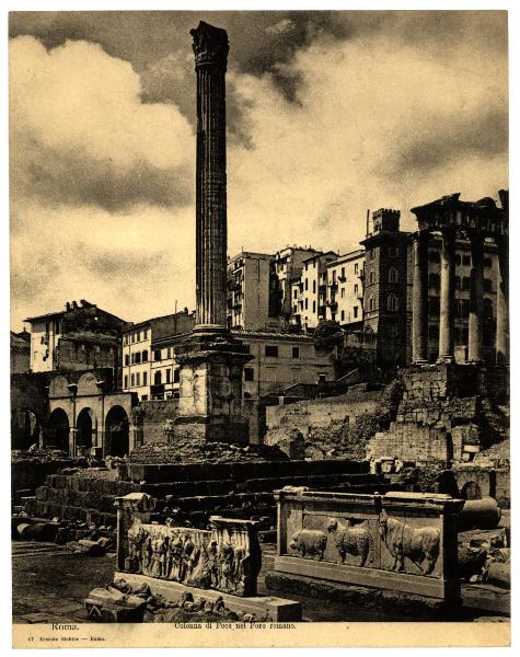 Roma - Foro Romano - Colonna di Foca e resti archeologici