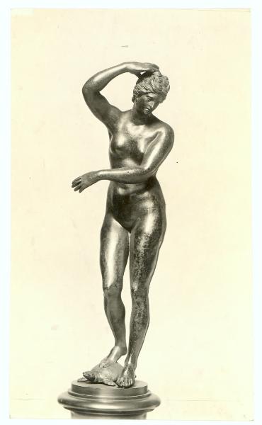 Vienna - Kunsthistoriches Museum - Maestro veneziano del XVI secolo (?), Venere, stautuetta in bronzo