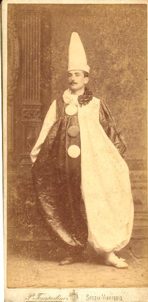 Ritratto maschile - Uomo in costume da pagliaccio