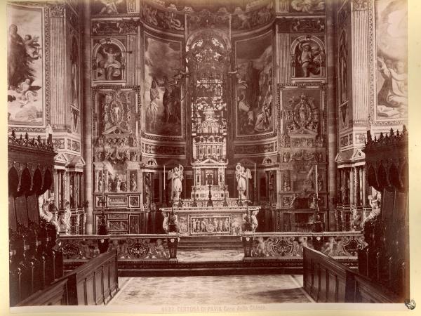 Pavia - Certosa - Interno - Altare maggiore e parte degli stalli del coro
