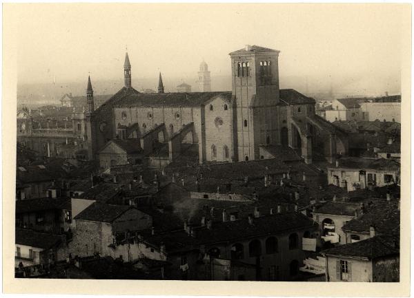 Piacenza - Chiesa di S. Francesco - Veduta dal campanile della chiesa di S. Antonino