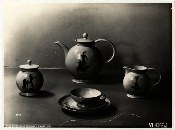 Milano - VI Triennale d'Arte - Servizio da tè in ceramica