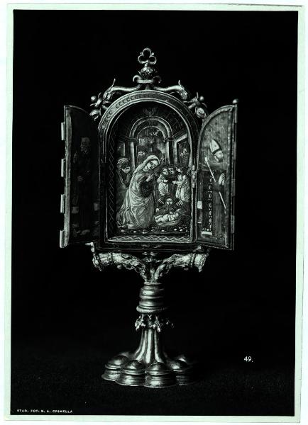 Milano - VI Triennale d'Arte - Sala dell'Oreficeria Antica, pace d'argento con decorazione a smalto cloisonée (inizi XVI sec -)