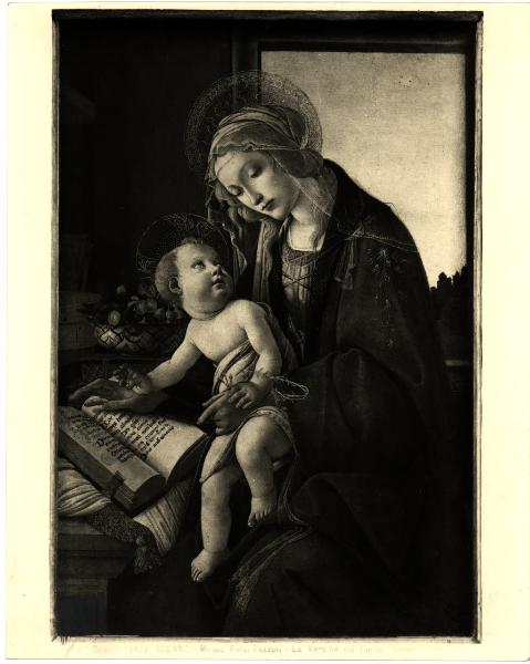 Milano - Museo Poldi Pezzoli. Sandro Botticelli, Madonna con Bambino, olio su tavola.