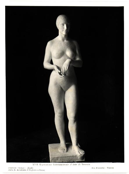 Venezia - XVII Esposizione Internazionale d'Arte. R. Accademia d'Ungheria a Roma, Patzay Paolo, Nudo, scultura in gesso.
