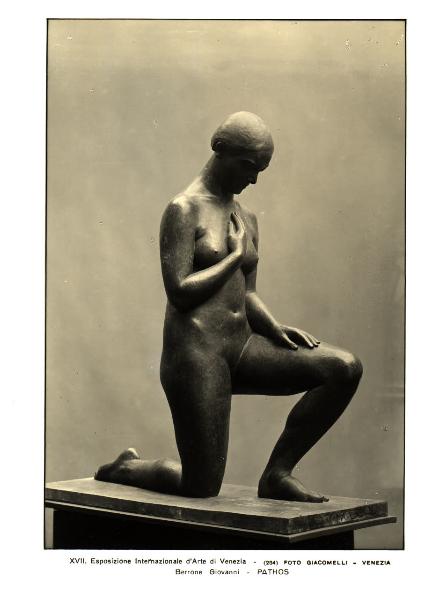 Venezia - XVII Esposizione Internazionale d'Arte. Giovanni Berrone, Pathos, scultura femminile in metallo.