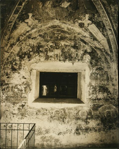 Tapogliano - Chiesa parrocchiale. sacrestia, Crocifissione, affresco della parete di centro (1490 ca.).