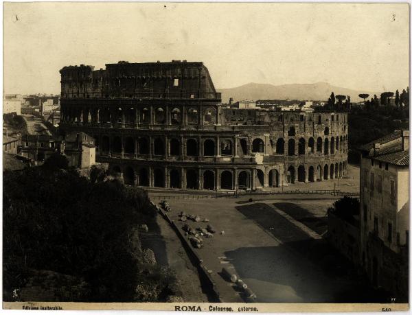 Roma - Colosseo. Veduta esterna.