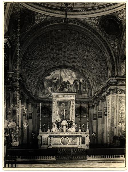 Milano - Chiesa di Santa Maria presso S. Satiro. Donato Bramante, presbiterio con l'altare maggiore.