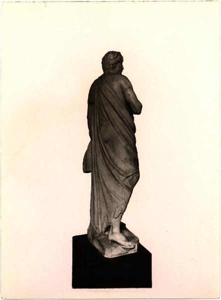 Brescia - Collezione privata. Statua di Nerone vista posteriormente di tre quarti, scultura in marmo.