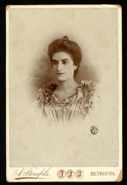 Ritratto femminile - Marie Nelle