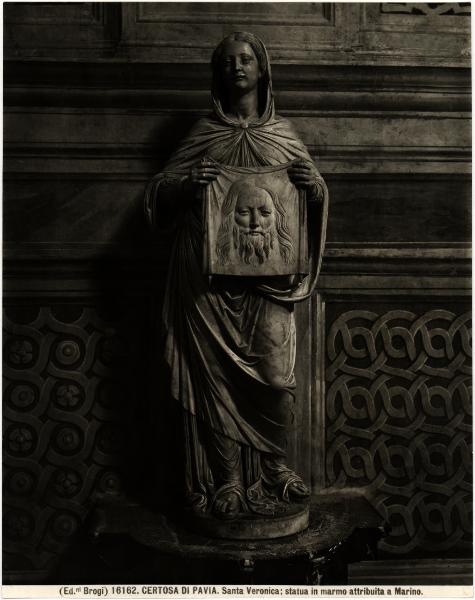 Pavia - Certosa. S. Veronica, scultura in marmo.