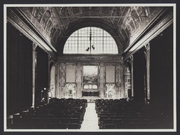 Milano - Chiesa di S. Paolo Converso. Coro delle monache, veduta.