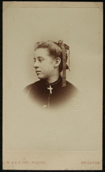 Ritratto femminile - Nellie Rolleston