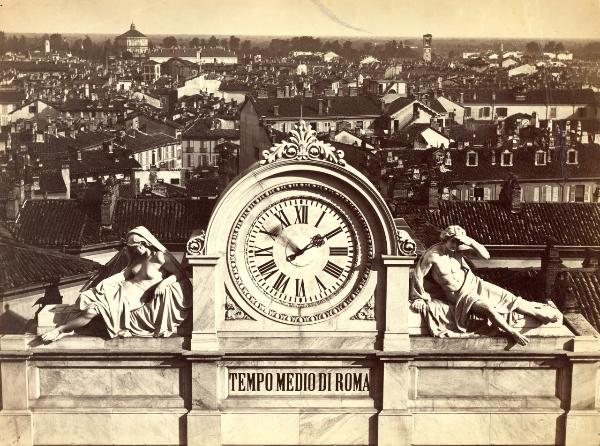 Milano - Palazzo della Veneranda Fabbrica del Duomo - Orologio