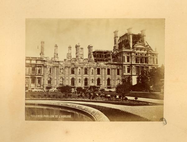 Parigi - Palazzo delle Tuileries - Padiglione dell'Orologio - Rovine dopo gli incendi del 1871