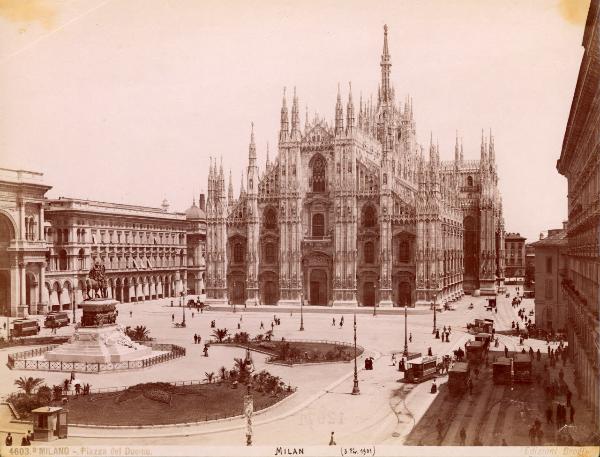 Milano - Piazza del Duomo