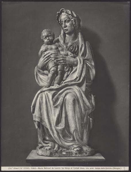 Parigi - Museo Nazionale del Louvre. Jacopo della Quercia, Madonna con Bambino, scultura lignea policroma.