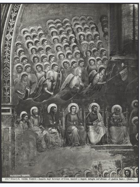 Padova - Cappella degli Scrovegni. Giotto, angeli e apostoli, particolare del Giudizio Universale, affresco (1305-6).