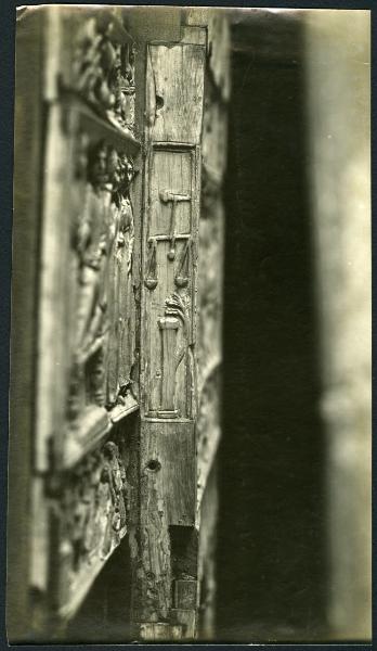 Brescia - Chiesa di S. Giulia - Museo dell'Età Cristiana. Frammento in avorio della Lipsanoteca (IV sec.).