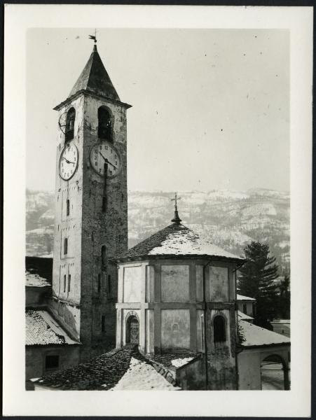 Baveno - Chiesa parrocchiale dei Ss. Gervasio e Protasio. Veduta del campanile e della cupola del battistero.