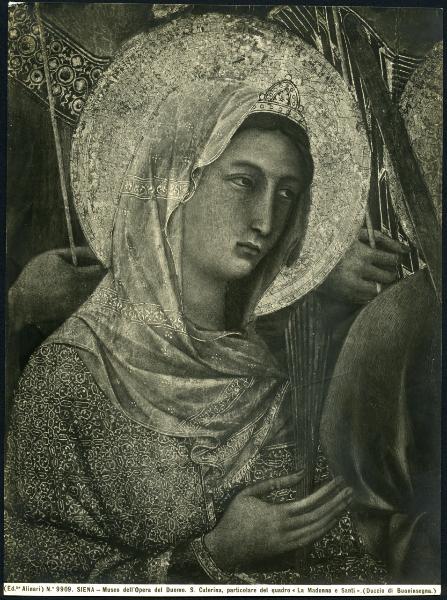 Siena - Museo dell'Opera del Duomo. Duccio di Buoninsegna, Santa Caterina, particolare della Maestà, tempera su tavola (1308-1311).