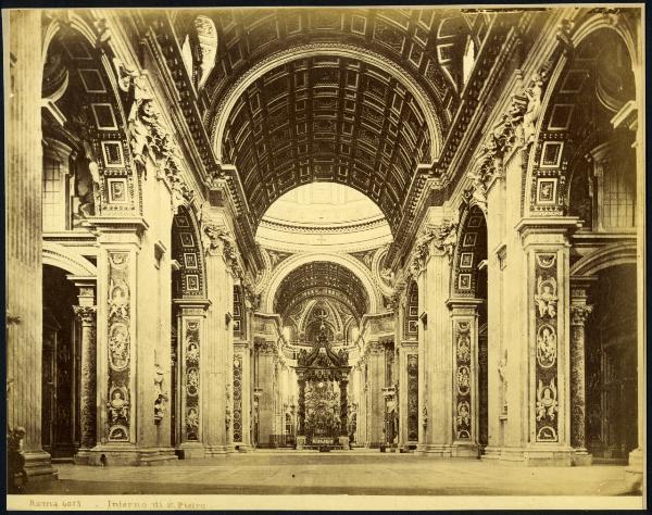 Città del Vaticano - Basilica di San Pietro. Interno, navata centrale con l'altare papale.