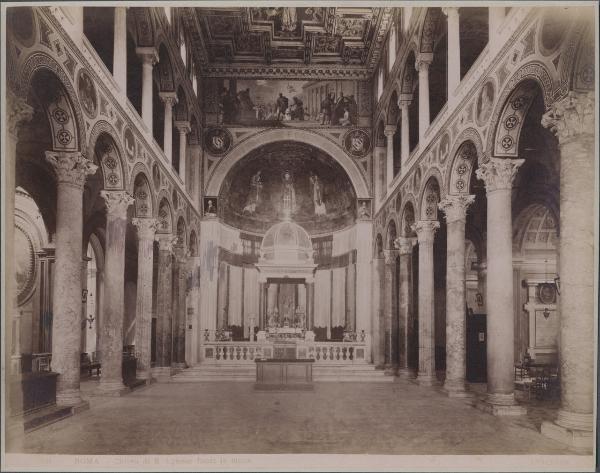 Roma - Basilica di S. Agnese fuori le mura - Navata centrale